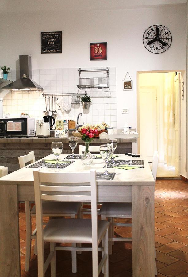 50 Passi Colosseo Apartment Rzym Zewnętrze zdjęcie