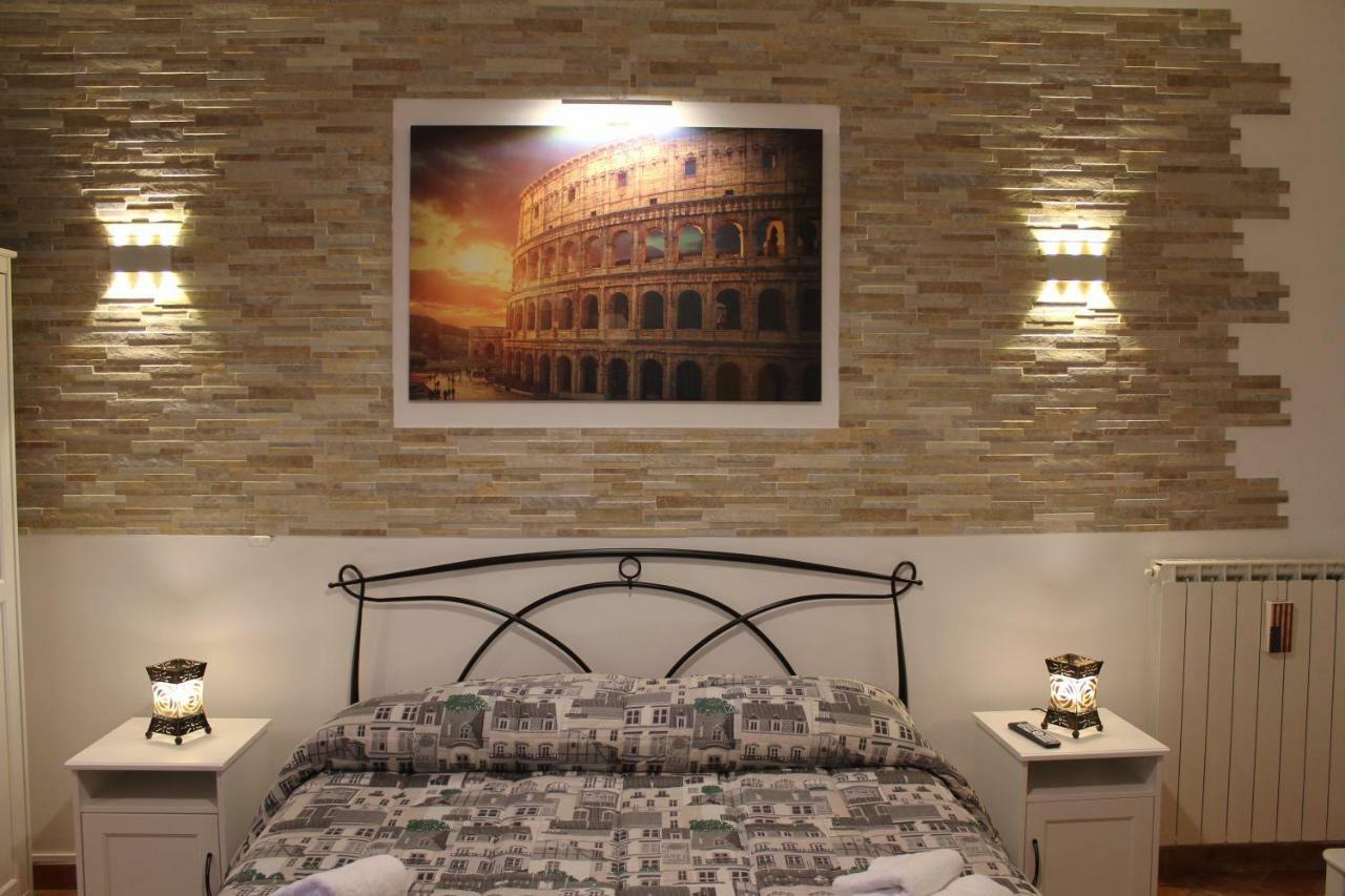 50 Passi Colosseo Apartment Rzym Zewnętrze zdjęcie